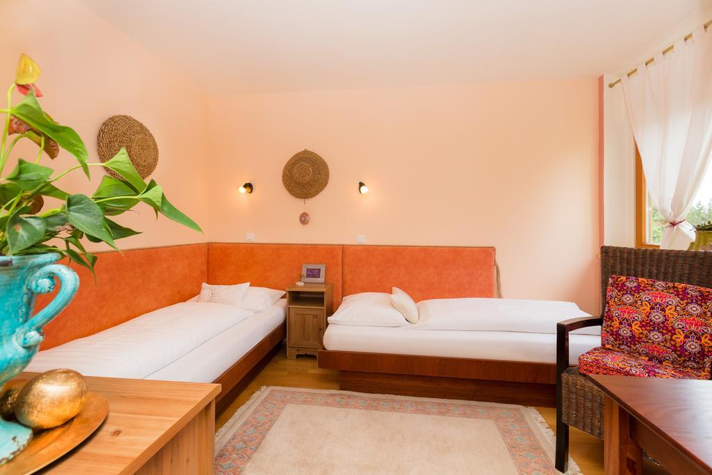 Appartementhaus Witzmann Bad Voeslau Chambre photo