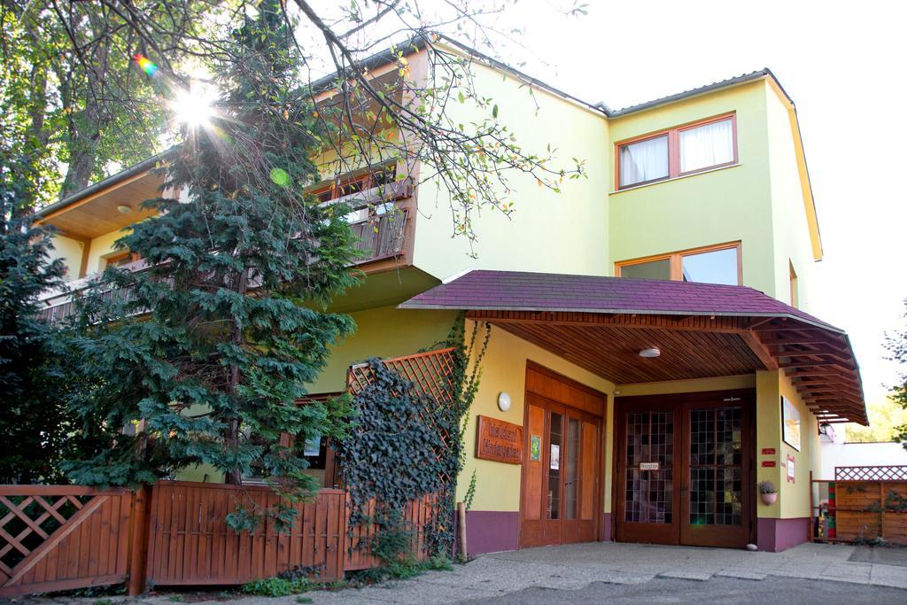 Appartementhaus Witzmann Bad Voeslau Extérieur photo